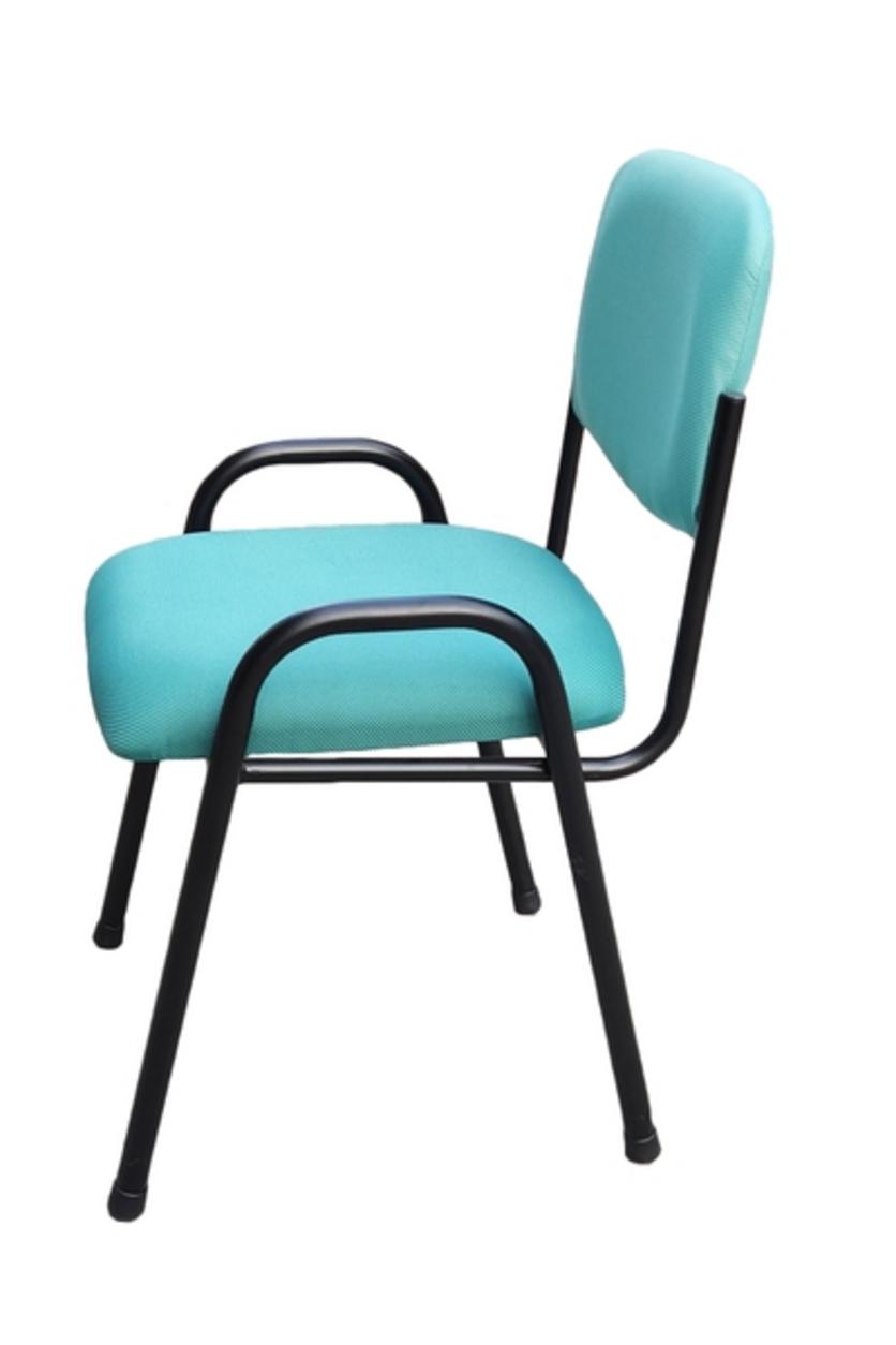 Thiết kế không tay giúp tối ưu diện tích và tăng sự linh hoạt cho người dùng.