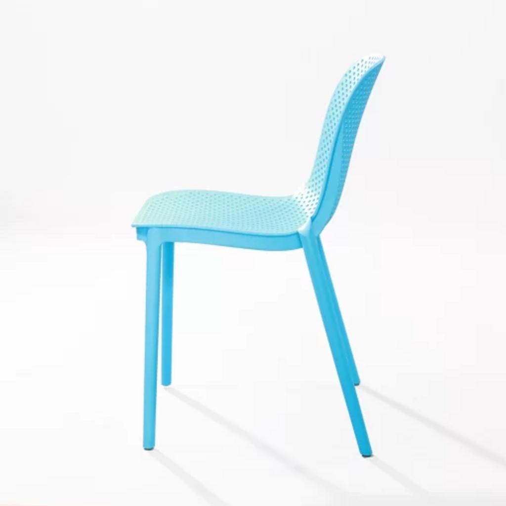 Hình ảnh thiết kế lưng ghế bo cong thoáng khí, tối ưu sự thoải mái của Ghế 3016.