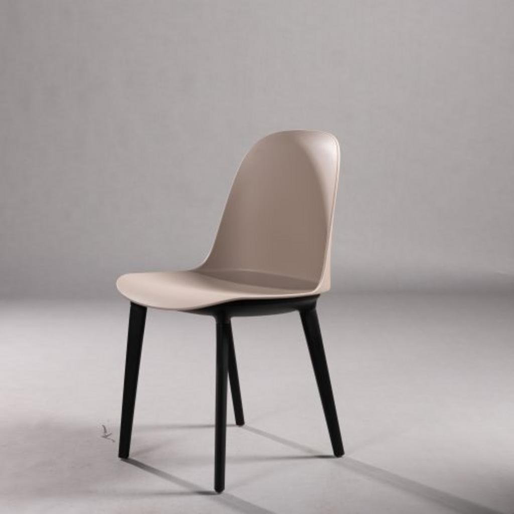 Ghế nhựa cafe GAI 51 với phong cách thiết kế Italia sang trọng.