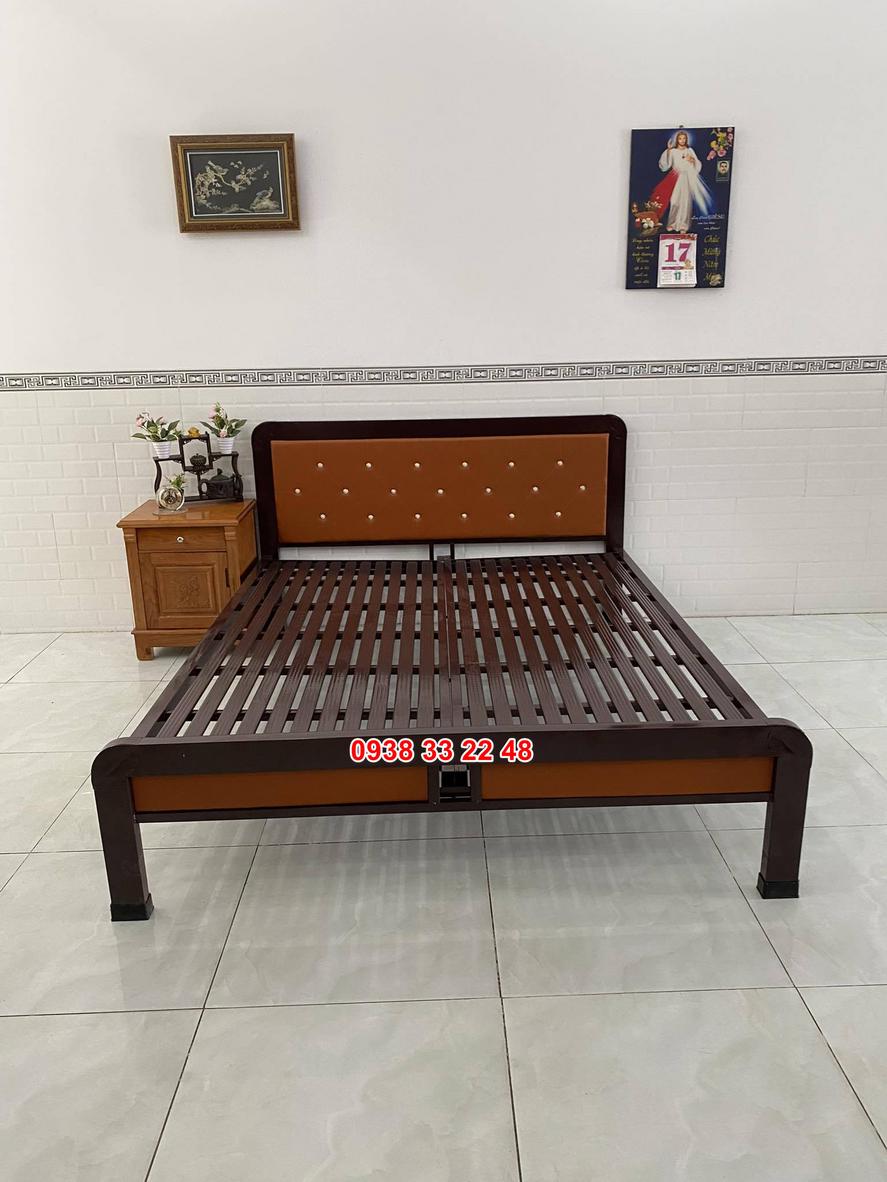 Ảnh minh họa thiết kế tháo lắp tiện lợi của giường.