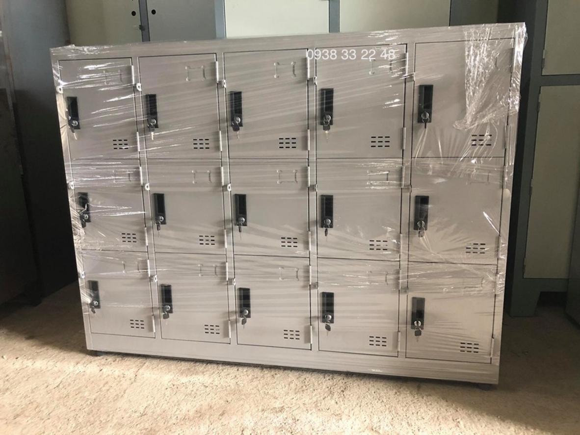 Tủ locker 15 ngăn 3 khoang 15C3K-TYC