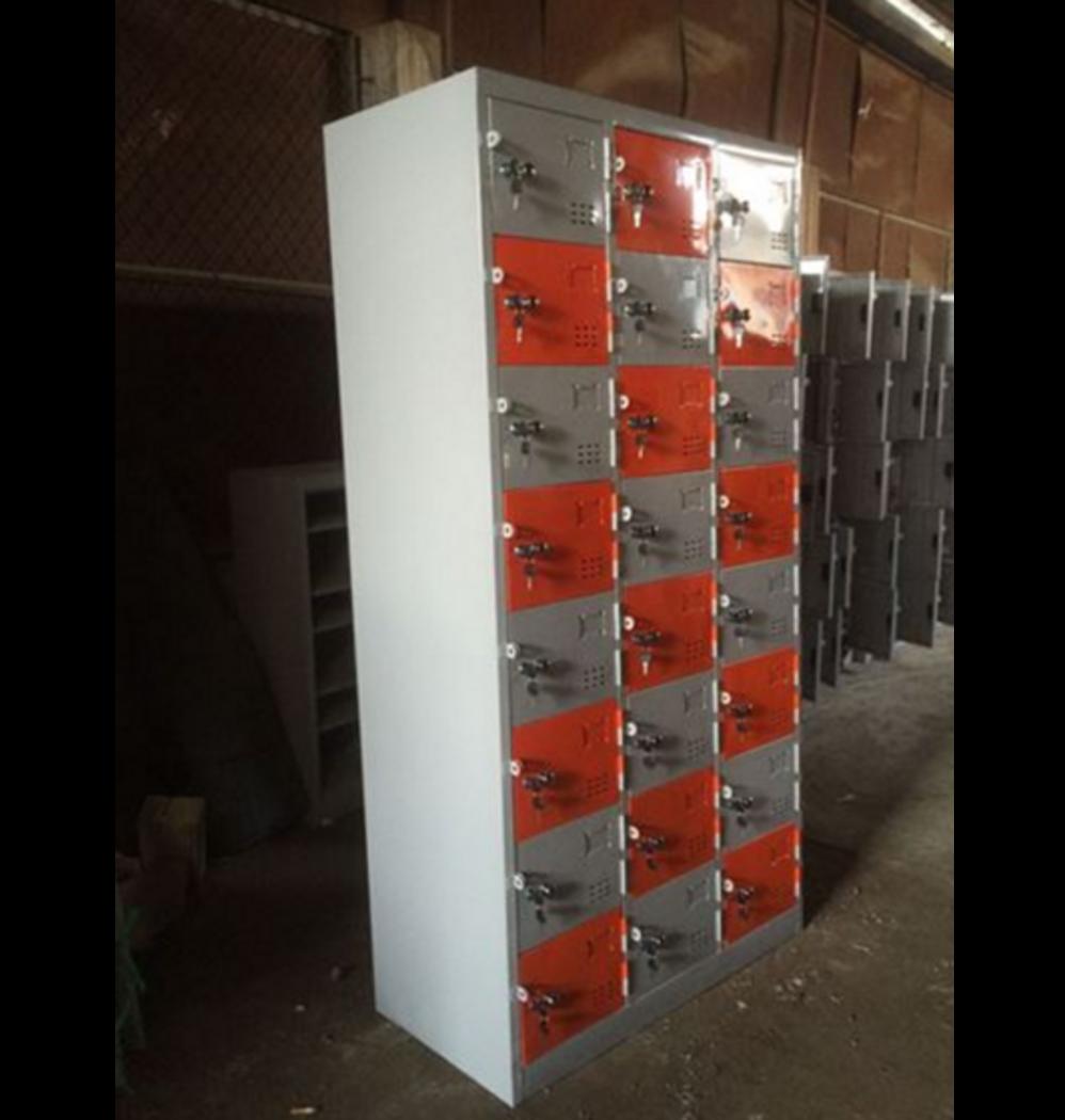 Tủ locker 24 ngăn 3 khoang dùng trong trường học