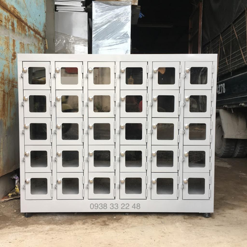 Tủ locker 30 ngăn 6 khoang cánh kính 30C6K-CK