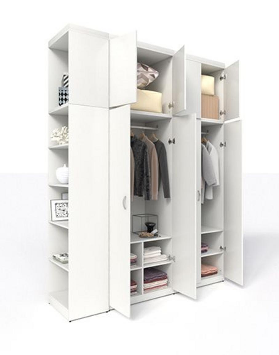 Hình ảnh chính của Tủ quần áo gỗ TGA01 với thiết kế hiện đại và sang trọng.