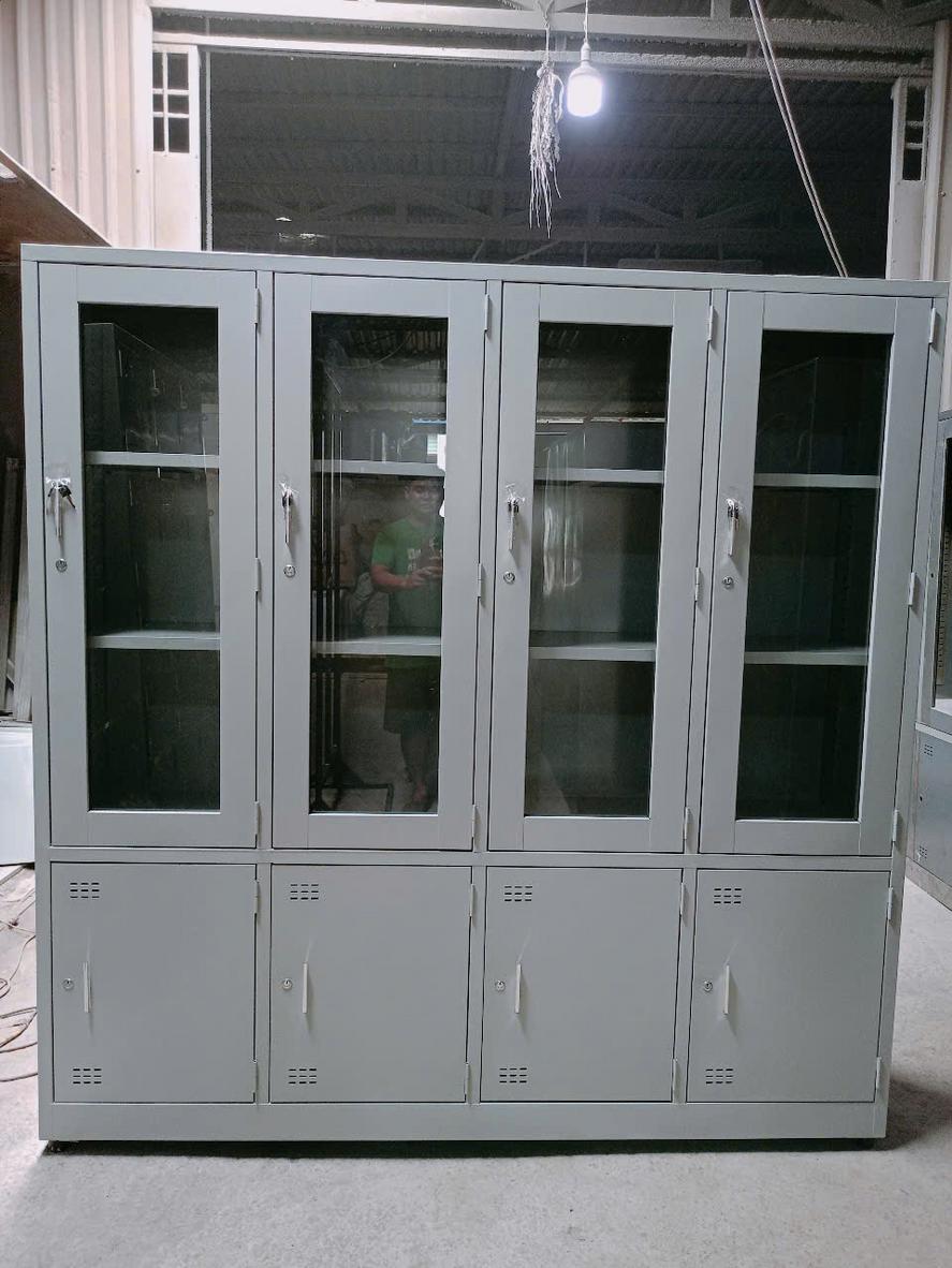 Tủ sắt hồ sơ 4 khoang 8CM: giải pháp lưu trữ gọn gàng, an toàn cho văn phòng.