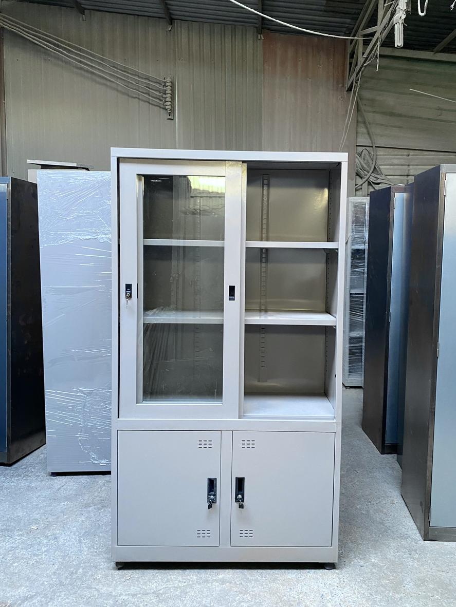 Tủ sắt hồ sơ văn phòng 4 cửa 2L2M