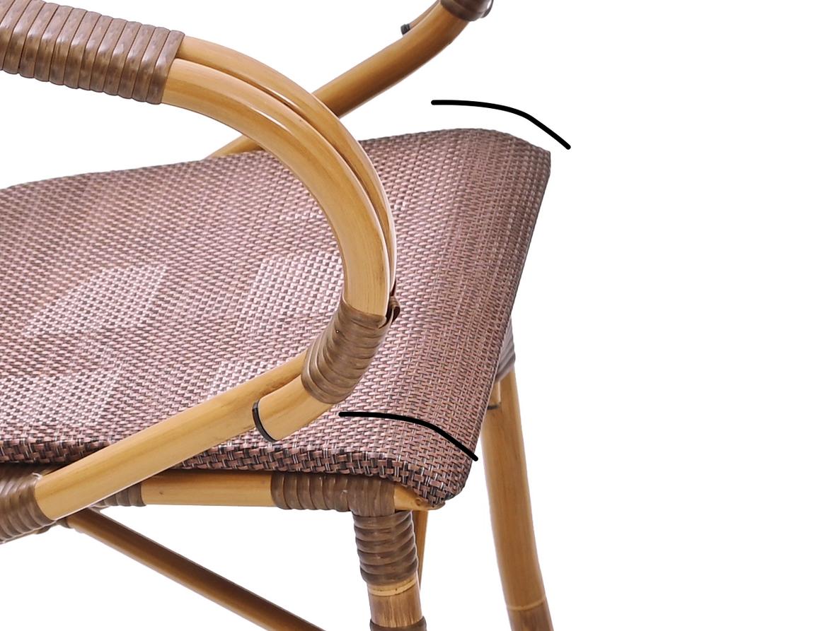 Ghế Fansipan Paris có tuổi thọ trên 10 năm, đồng hành bền bỉ cùng không gian ngoại thất của bạn.