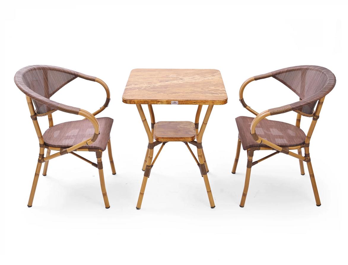 Vải lưới Textilene cao cấp thoáng khí, chống tia UV và chống nước, tạo cảm giác dễ chịu khi sử dụng ngoài trời.