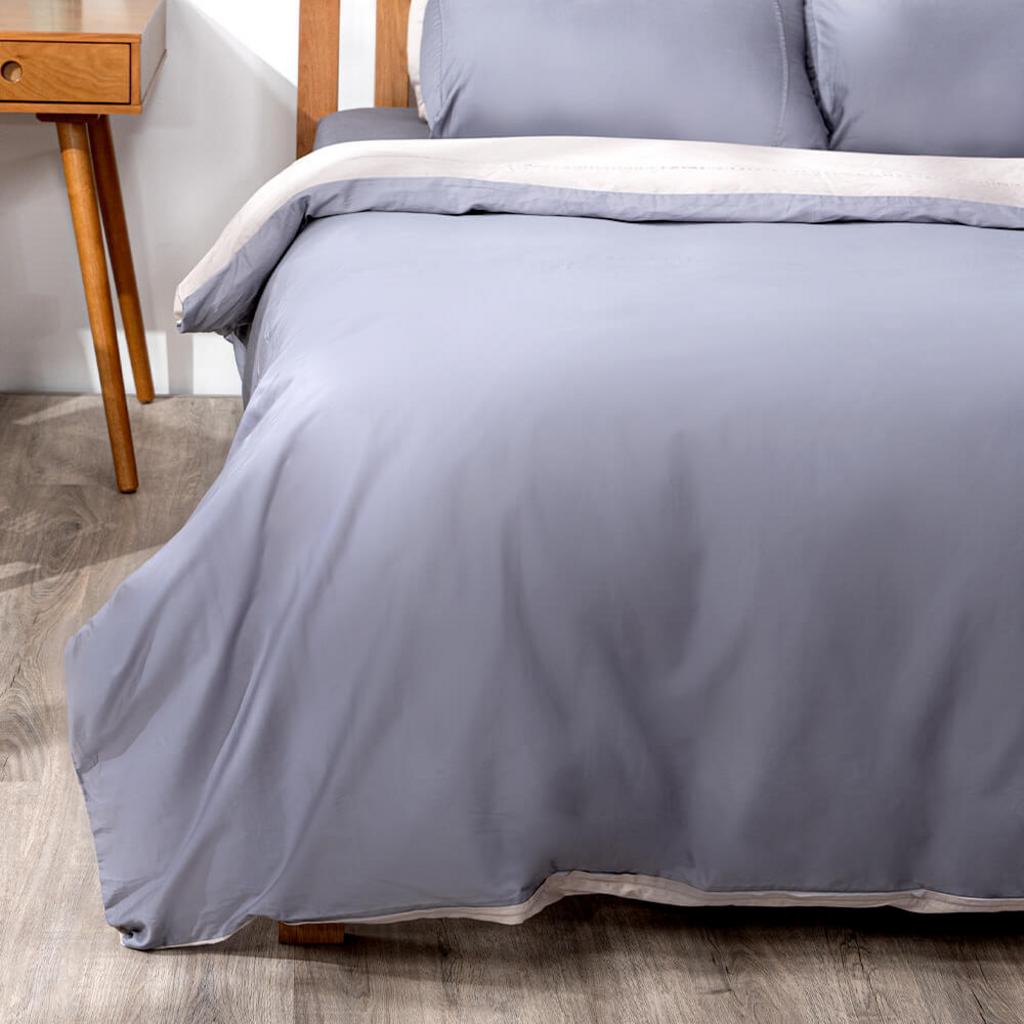 3 màu đơn sắc: xám, xanh nhạt, trắng ngà — dễ phối nội thất.