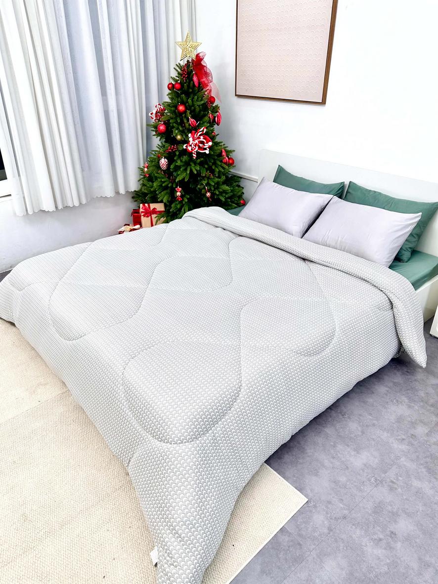 Chống tĩnh điện & kháng khuẩn — an toàn cho cả gia đình.