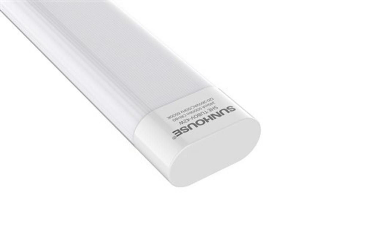 Tuổi thọ 25.000 giờ và tản nhiệt tốt cho hoạt động ổn định.