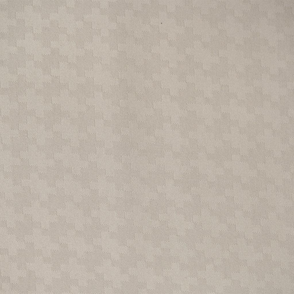 Dễ giặt, giữ màu bền bỉ qua nhiều lần giặt.