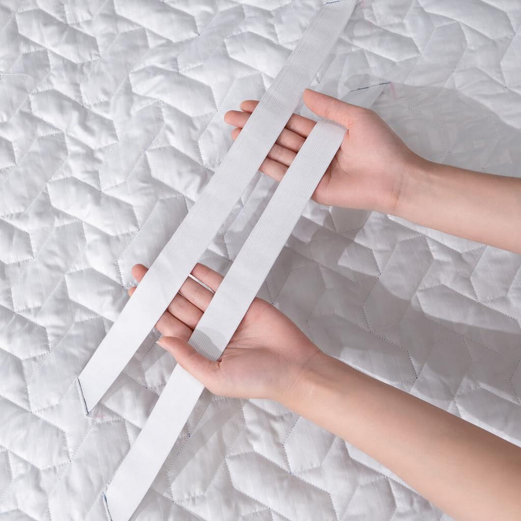 Bộ 5 chi tiết — đầy đủ kích thước cho giường tiêu chuẩn.