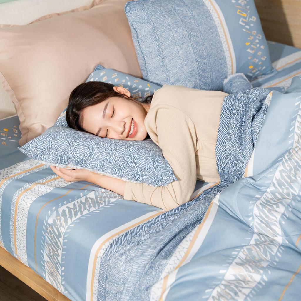 Bộ Ga chun microfiber Amando Ellie M02 — 5 chi tiết đầy đủ, họa tiết tinh tế cho phòng ngủ hiện đại.