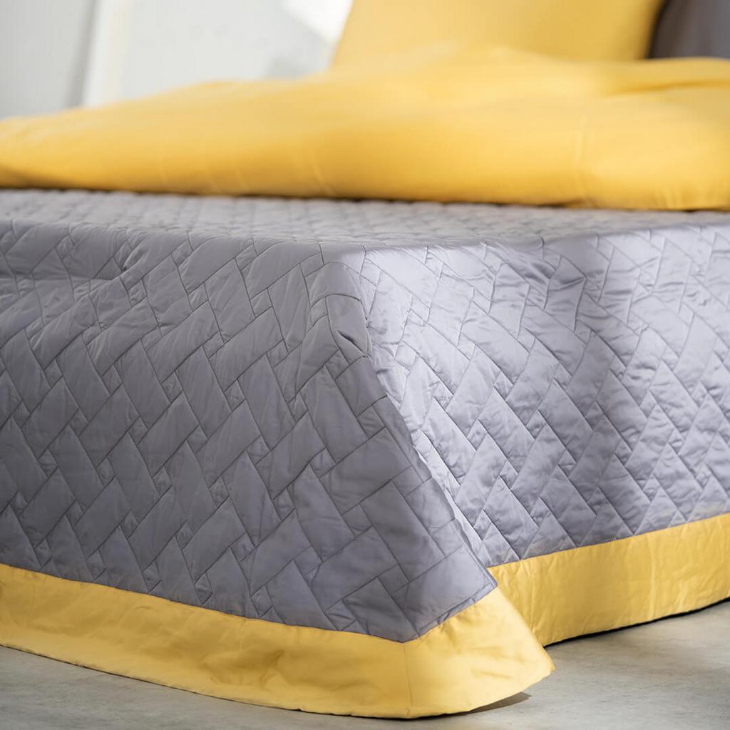 Chần bông chất lượng giúp giữ form và chống xù lông.