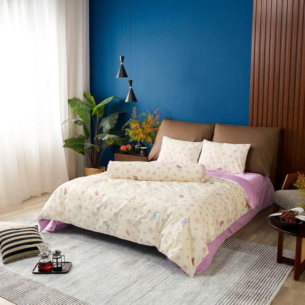 Dễ giặt máy và bền màu — phù hợp nhịp sống gia đình.