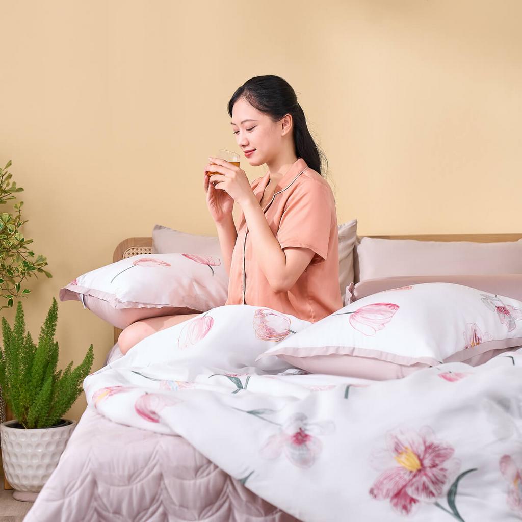 Bộ 5 chi tiết — đầy đủ, phù hợp nệm tới ~35cm.