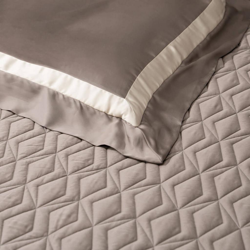 Bộ 5 chi tiết Amando Confident và kích thước tương ứng — đầy đủ, tiện lợi.