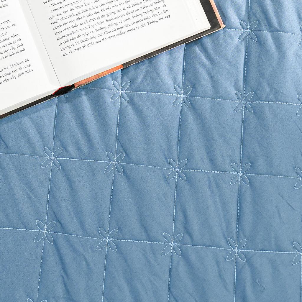 Ga chun ôm vừa vặn cho nệm dày dưới 25–30cm — giữ cố định, thẩm mỹ.