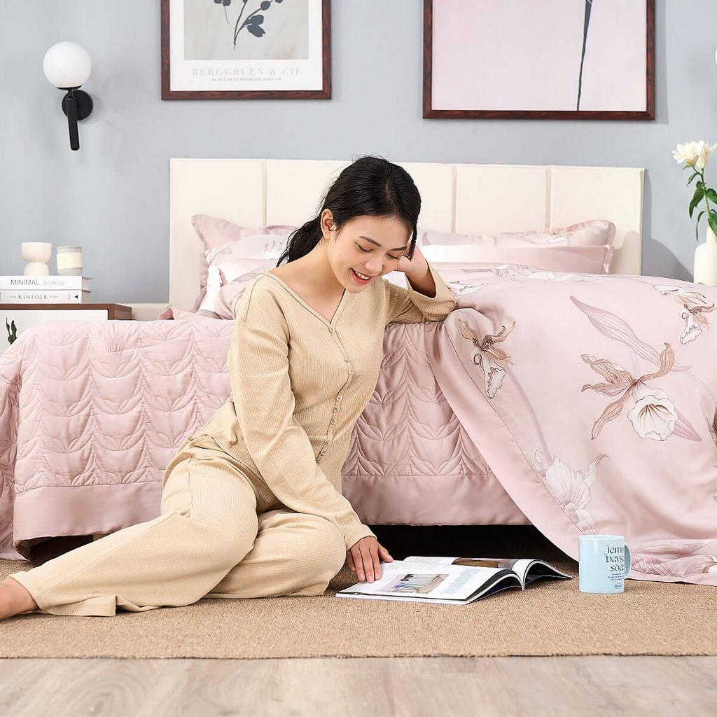 Bộ chăn ga phủ sợi gỗ thiên nhiên Amando Jamila 5 chi tiết LC003