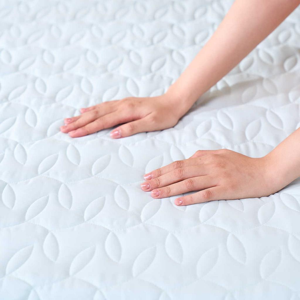 Ga chun ôm nệm ≤35cm — giữ chặt, trông gọn gàng.