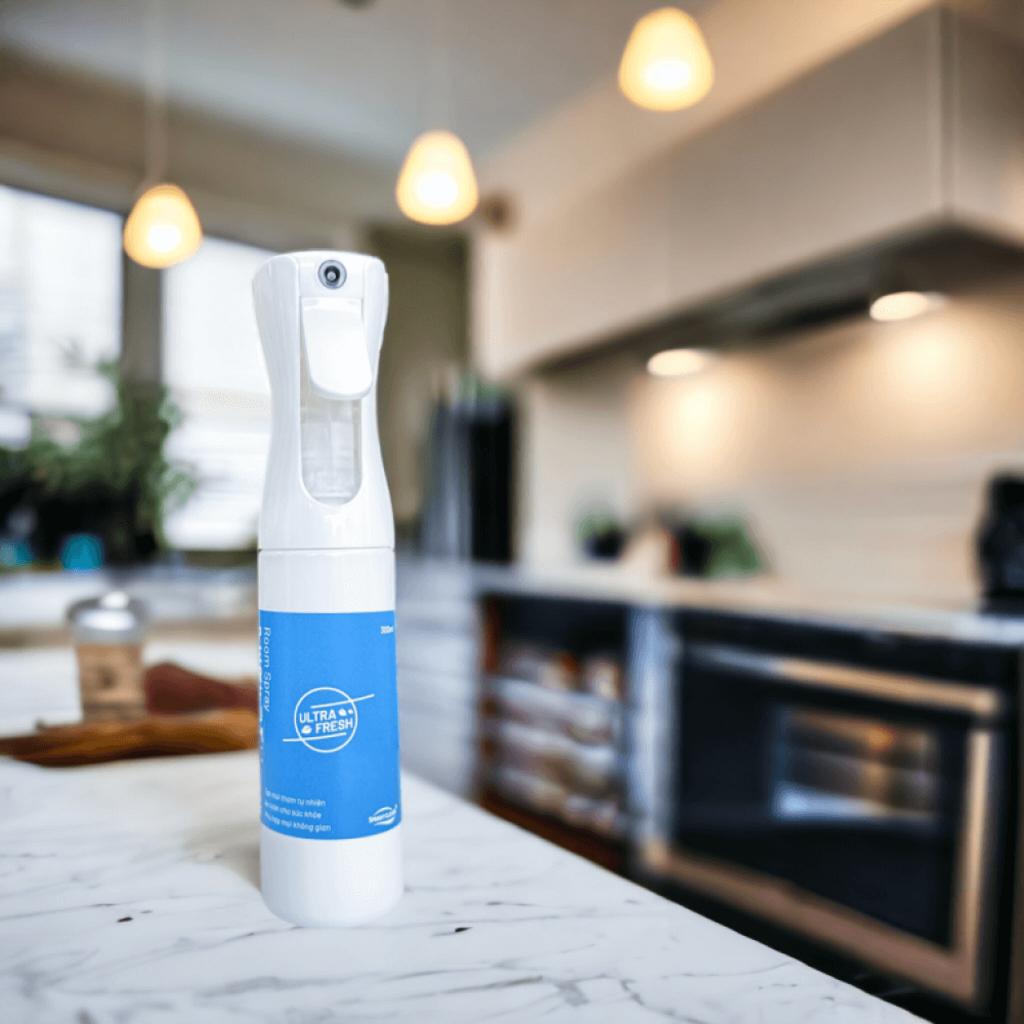 Hạt xịt siêu nhỏ phủ đều không gian, giúp lưu hương và che mùi hiệu quả.