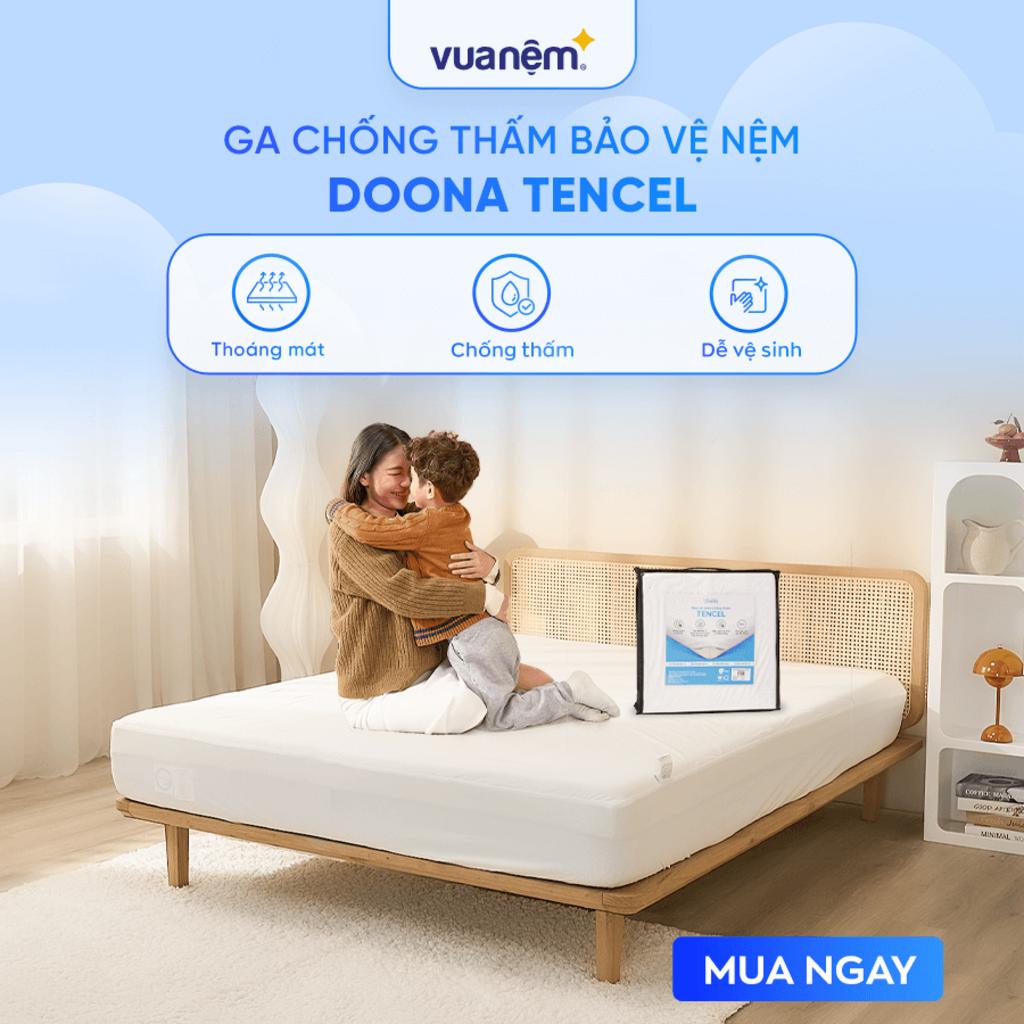 Hero image: Bảo vệ nệm Doona Tencel trên giường — thể hiện bề mặt mềm mát và lớp chống thấm.