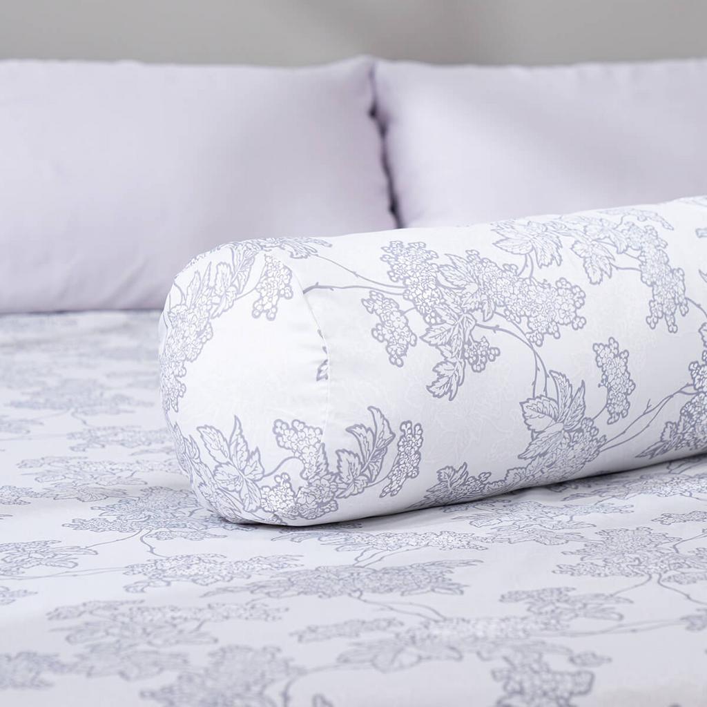 Hero shot: Bộ ga chun tencel Amando Celia TP007 trải trên nệm, ánh sáng tự nhiên, toát lên cảm giác mát và mềm.