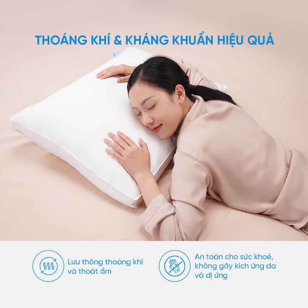 Gối Doona Dream Cloud: 70% lông nhung, vỏ cotton mật độ cao — mềm mại, bồng bềnh.