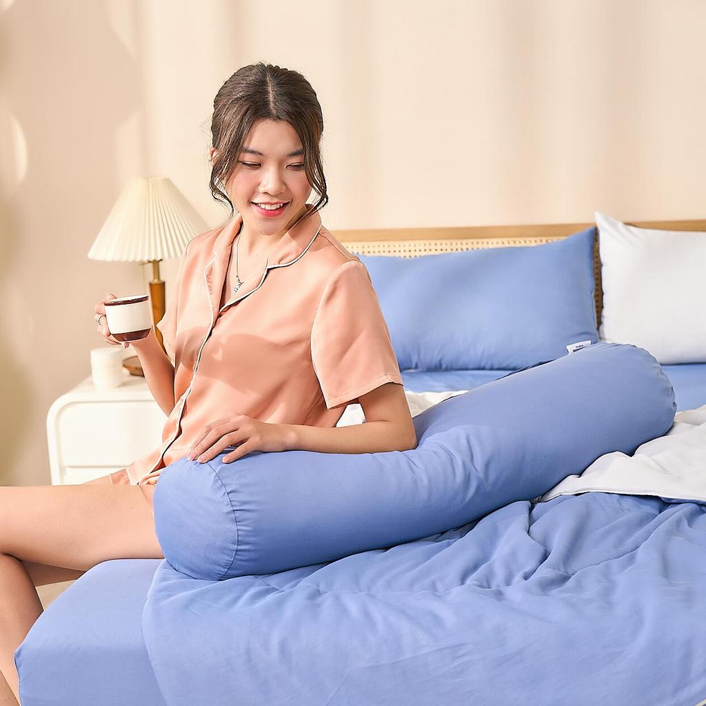 Kích thước chuẩn — dễ phối cùng chăn ga Amando Celia.