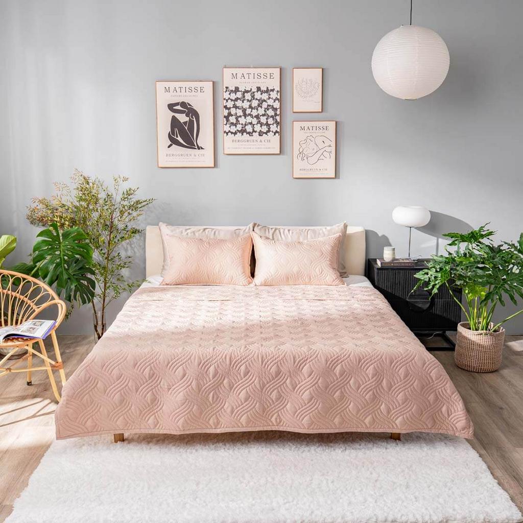 Microfiber siêu mịn — mềm mại, không gây ngứa, phù hợp cho da nhạy cảm.