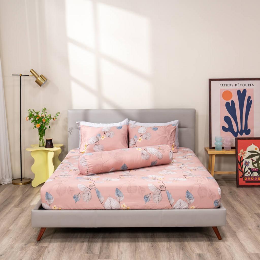 Sợi Polyester 45% giúp chống nhăn và giữ form.