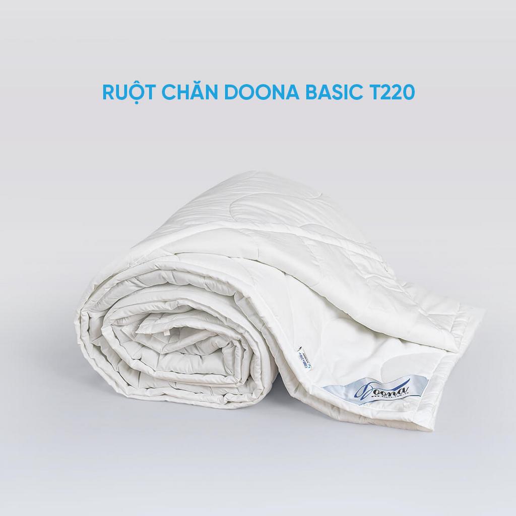 Ruột chăn bông Doona Basic cao cấp trên giường — mềm mại, dày dặn và phù hợp cho gia đình.
