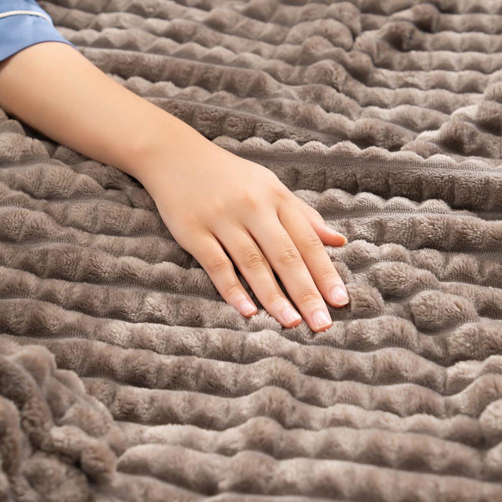 Mềm như lông cừu, nhưng nhẹ và thoáng cho giấc ngủ trọn vẹn.