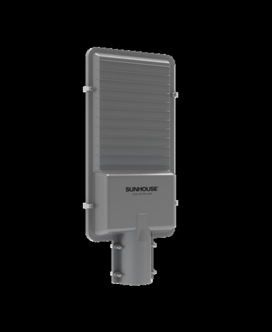 Tấm pin rời 25W/6V giúp lắp đặt linh hoạt và thu nắng tốt.