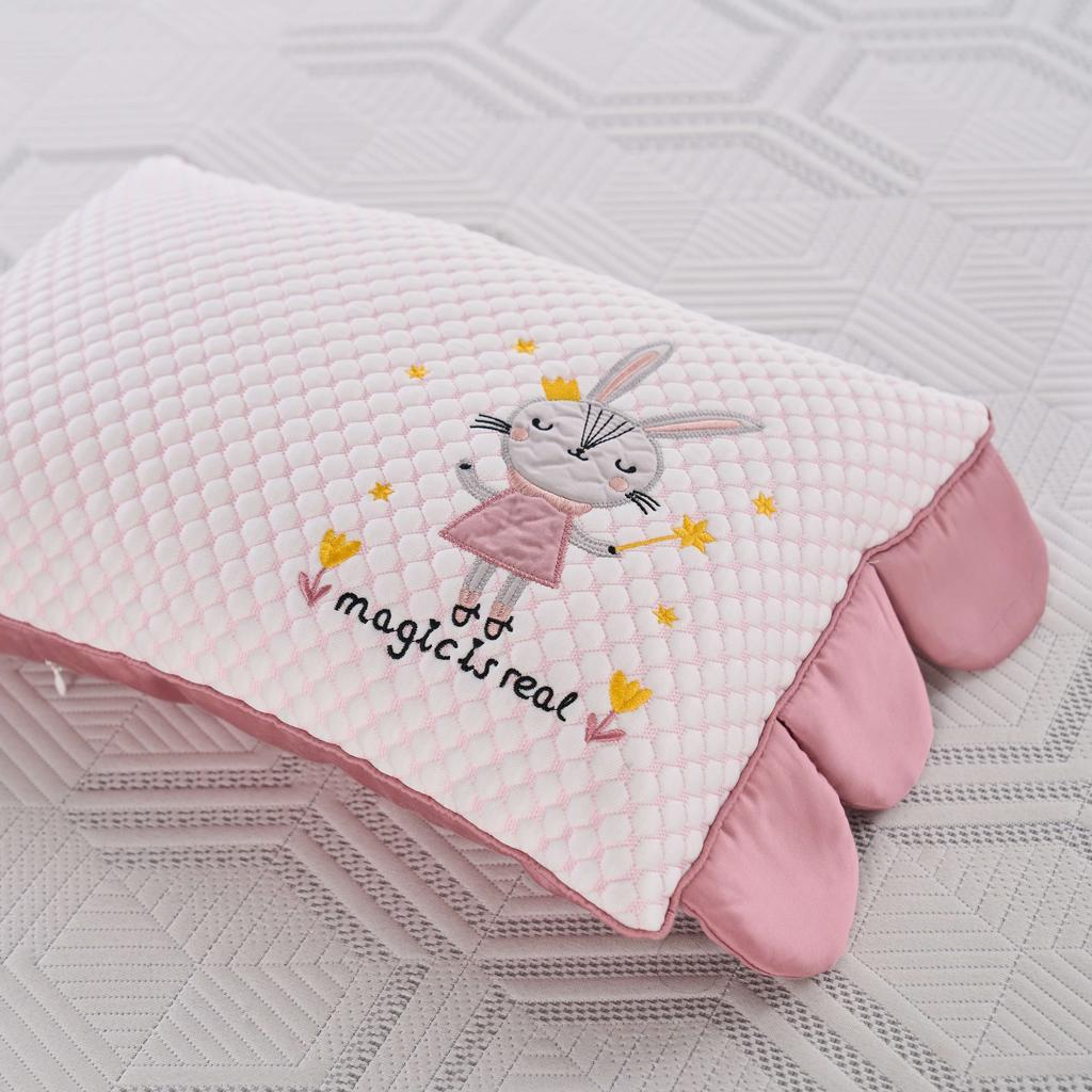 Bảng thông số kỹ thuật — hiển thị rõ ràng cho người dùng di động.