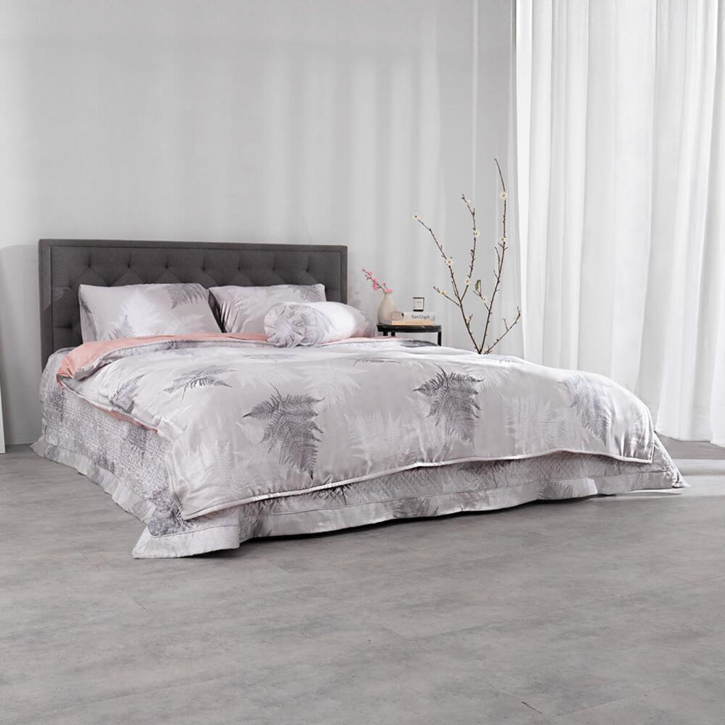 Sợi Tencel 60s (Lyocell) — mịn, mát và thấm hút nhanh.