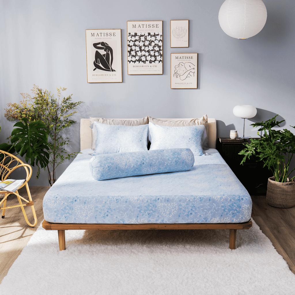 Sợi Tencel tự nhiên — cấu trúc hút ẩm nhanh, bề mặt mịn như lụa.