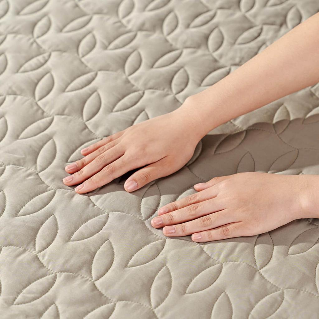 Thiết kế thanh lịch, hoàn thiện tỉ mỉ.