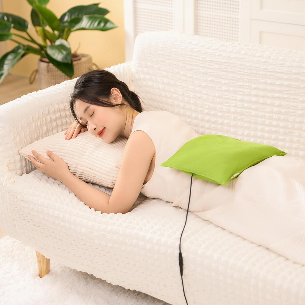 Vỏ da lộn cao cấp, tháo rời dễ vệ sinh; adapter và bộ điều chỉnh nhiệt đi kèm.