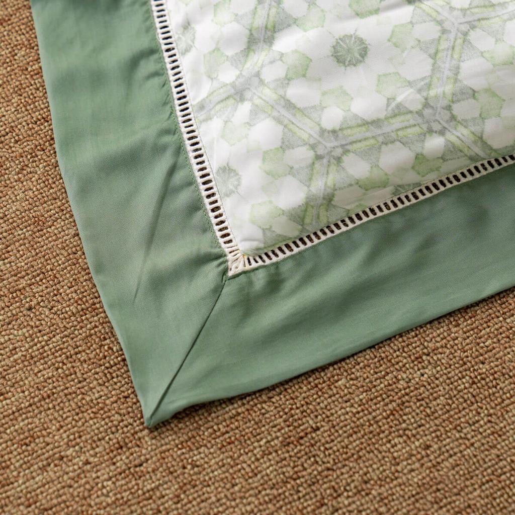 Bảng thông số kỹ thuật chi tiết.