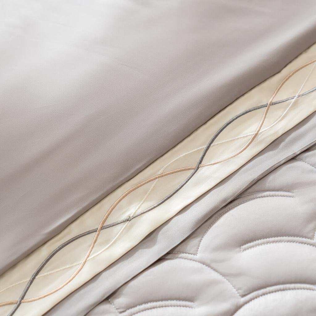 Bộ Chăn ga lụa tencel cao cấp Amando Soulmate 7 chi tiết màu Xám