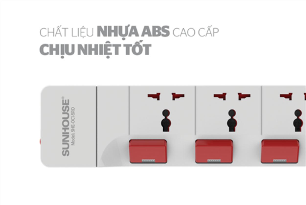 Công tắc riêng + đèn báo giúp tắt/bật từng thiết bị dễ dàng.