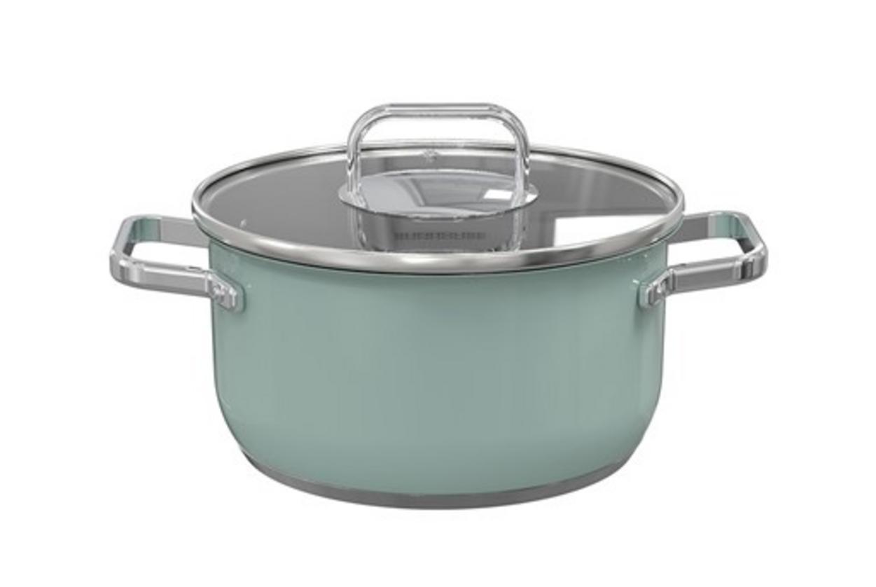 Đáy 3 lớp: truyền nhiệt nhanh, chín đều.