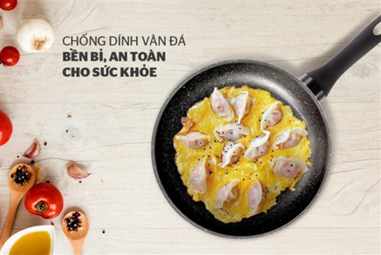 Đáy từ tương thích bếp từ — linh hoạt cho mọi bếp.