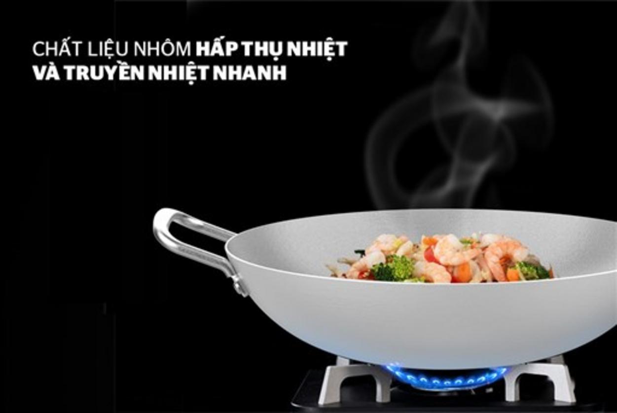 Bề mặt Anod: cứng, bền và ít bám dính.