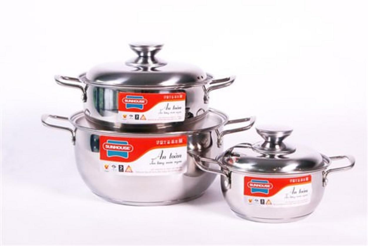 Bộ nồi inox 3 đáy SUNHOUSE SH335 — đầy đủ 3 kích thước, hoàn thiện inox sáng bóng.