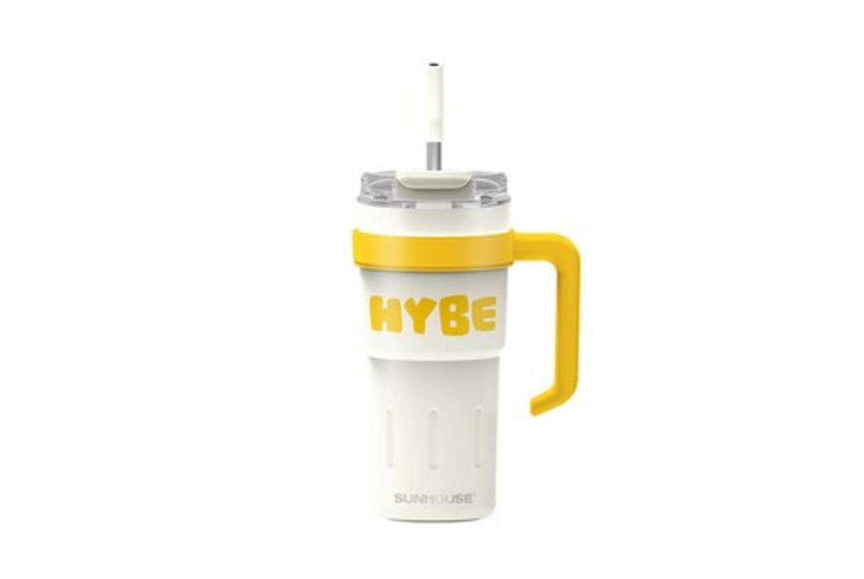 Bình cốc giữ nhiệt Stay Hybe 750ml — Ruột inox 316, ống hút silicon, miệng rộng dễ vệ sinh.
