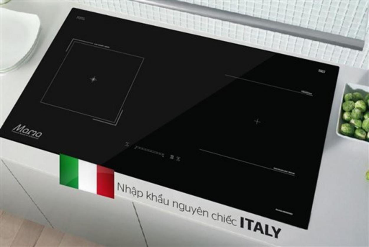 Bếp âm Sunhouse MMB9986 trong bếp hiện đại — mặt kính Schott Ceran và 2 vùng nấu rõ ràng.