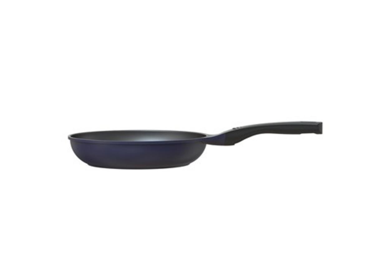 Chảo Sunhouse SBD26B 26cm — nhôm đúc, 2 lớp chống dính, tay cầm cách nhiệt.